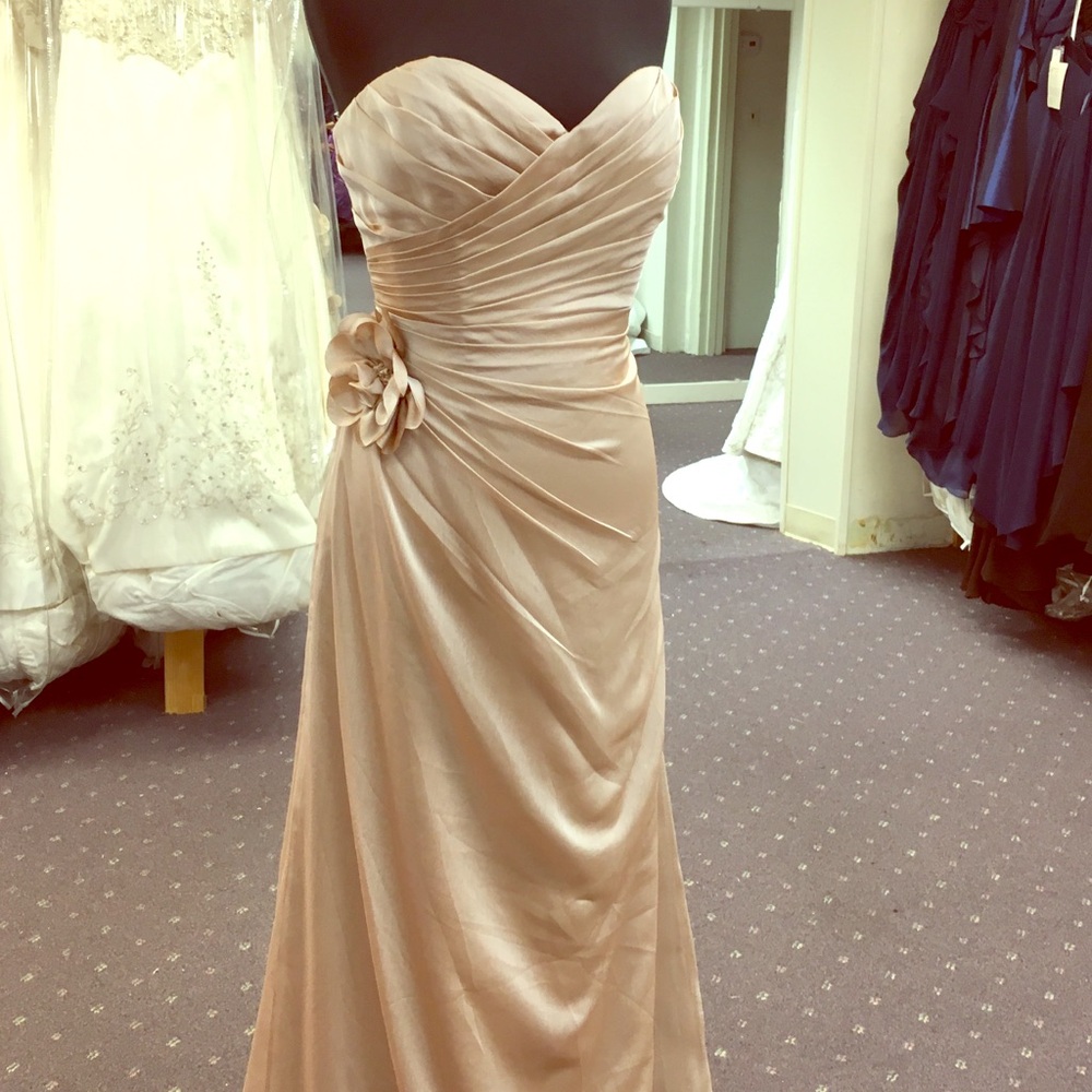 Neutral sweetheart Gown